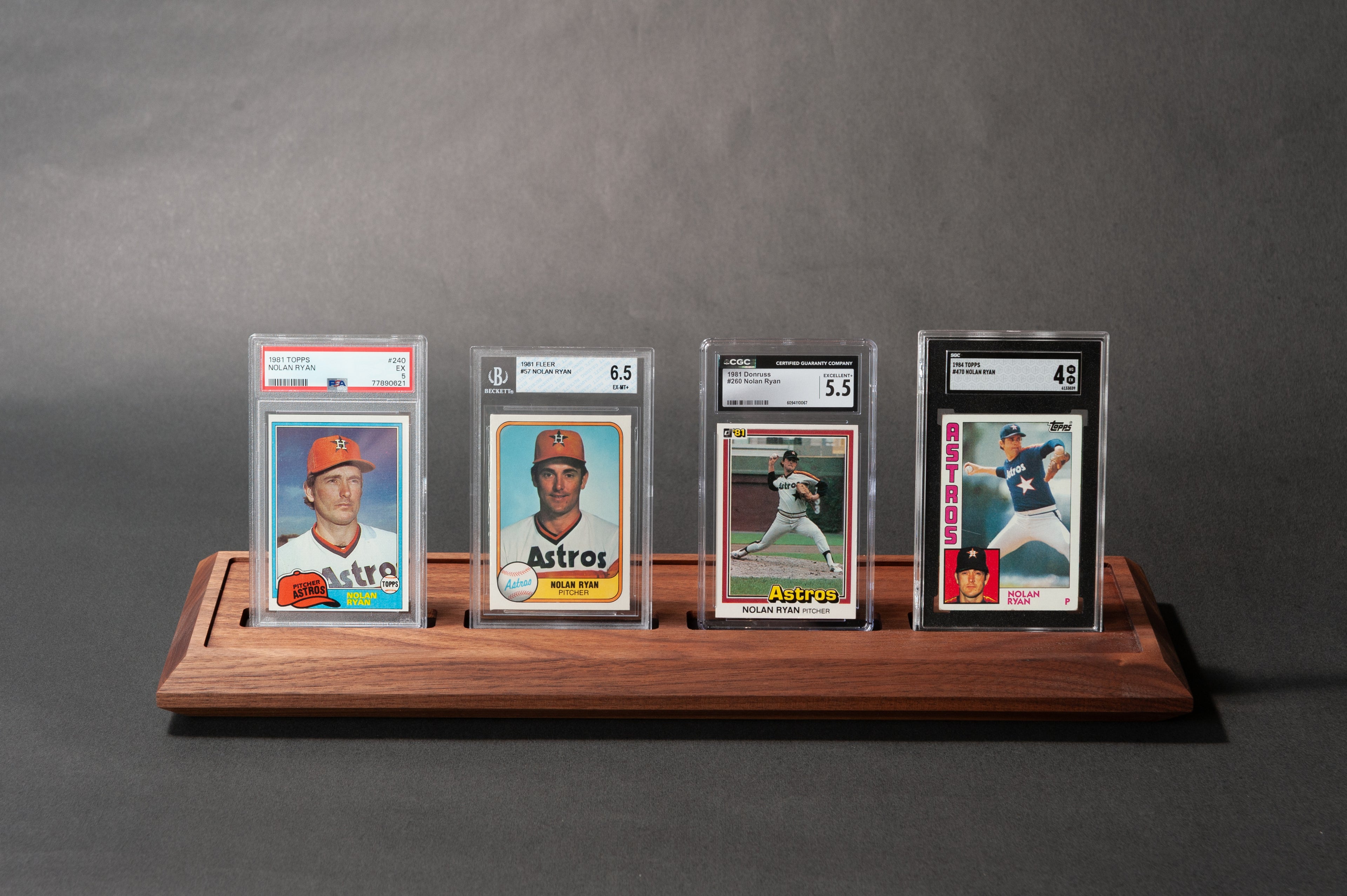 The Knoten Card Gallery